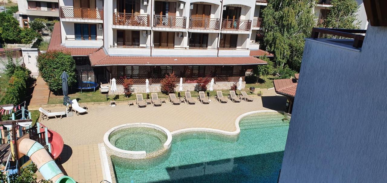 Ferienwohnung Mm Complex Primorsko Exterior foto