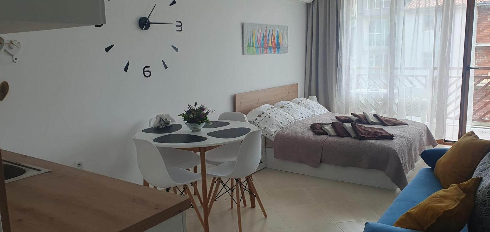 Ferienwohnung Mm Complex Primorsko Exterior foto